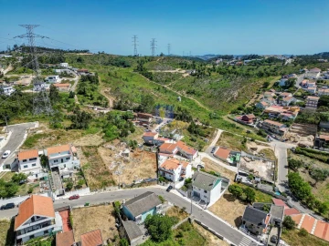 Terreno para Venda em Agualva e Mira-Sintra