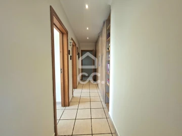 Moradia T3 para Venda em Porto Judeu
