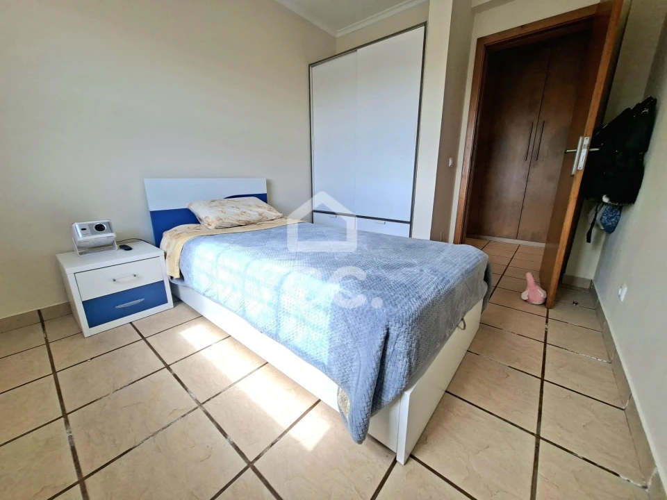 Moradia T3 para Venda em Porto Judeu Foto 13