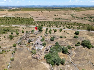 Moradia T5 para Venda em Alcoutim e Pereiro