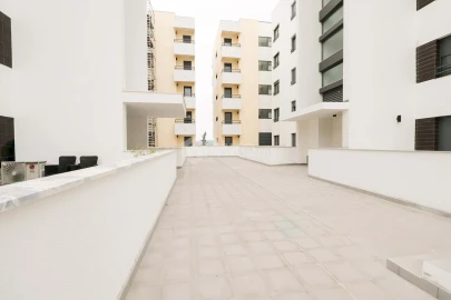 Apartamento T3 para Venda em Santo António dos Cavaleiros e Frielas