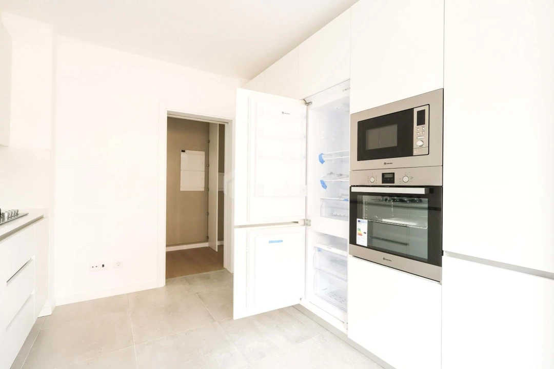 Apartamento T3 para Venda em Santo António dos Cavaleiros e Frielas Foto 39