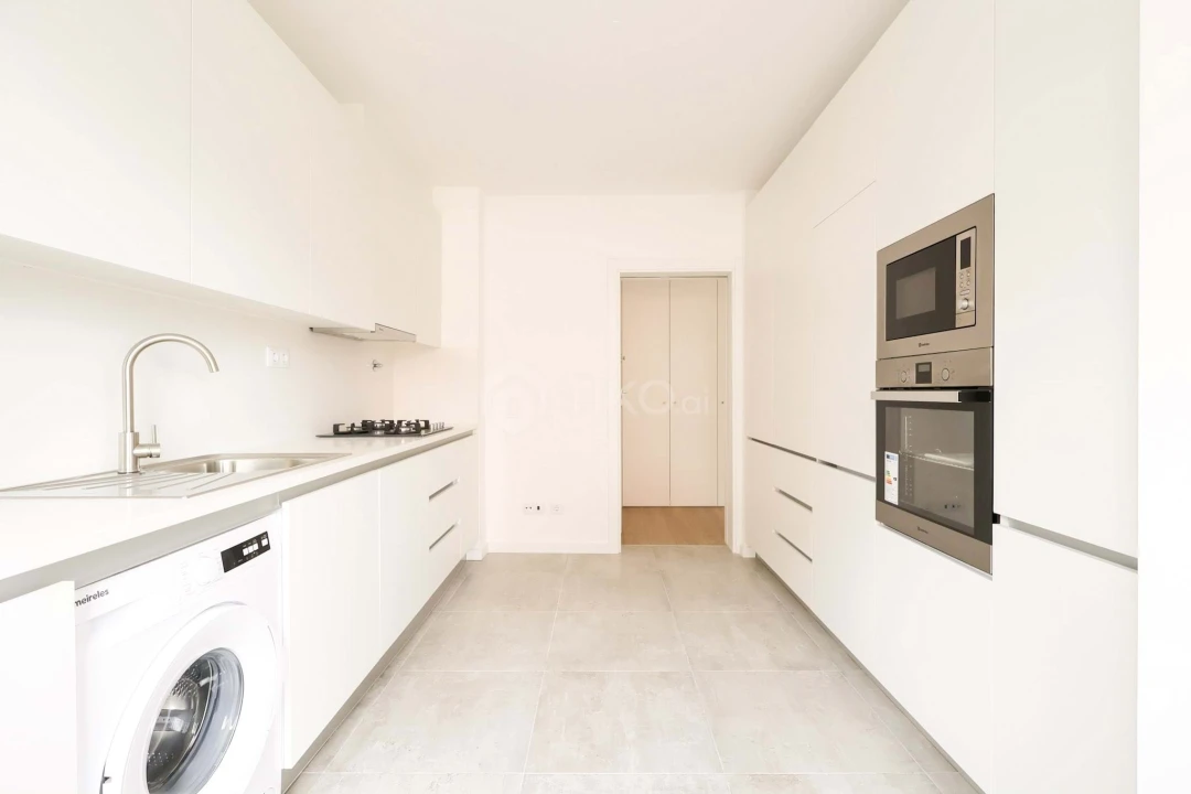 Apartamento T3 para Venda em Santo António dos Cavaleiros e Frielas Foto 8