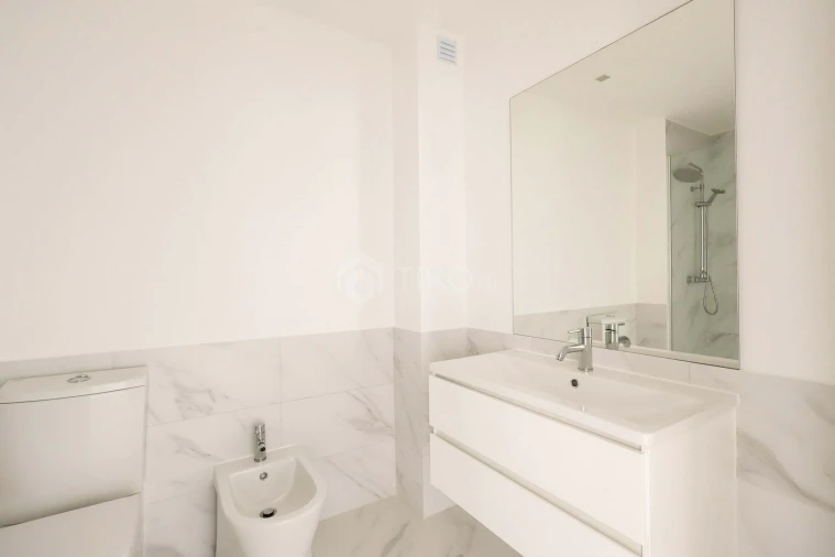 Apartamento T3 para Venda em Santo António dos Cavaleiros e Frielas Foto 30