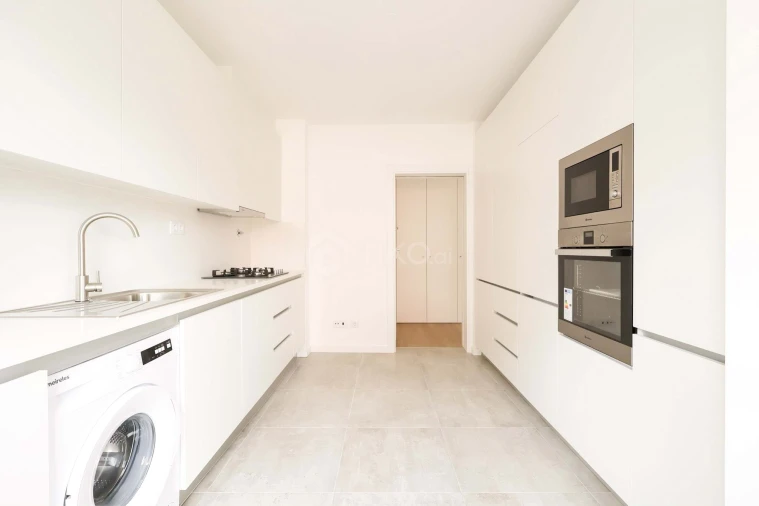 Apartamento T3 para Venda em Santo António dos Cavaleiros e Frielas Foto 8