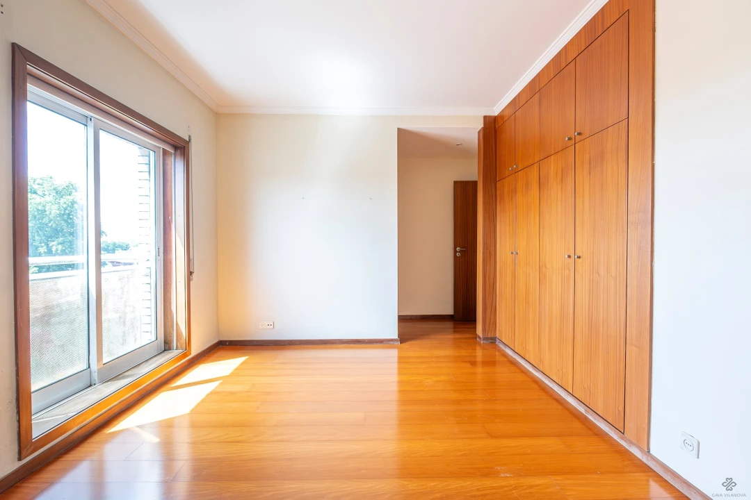 Apartamento T2 para Venda em Santa Marinha Foto 9
