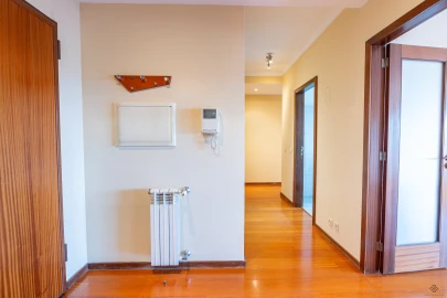 Apartamento T2 para Venda em Santa Marinha