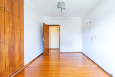 Apartamento T2 para Venda em Santa Marinha