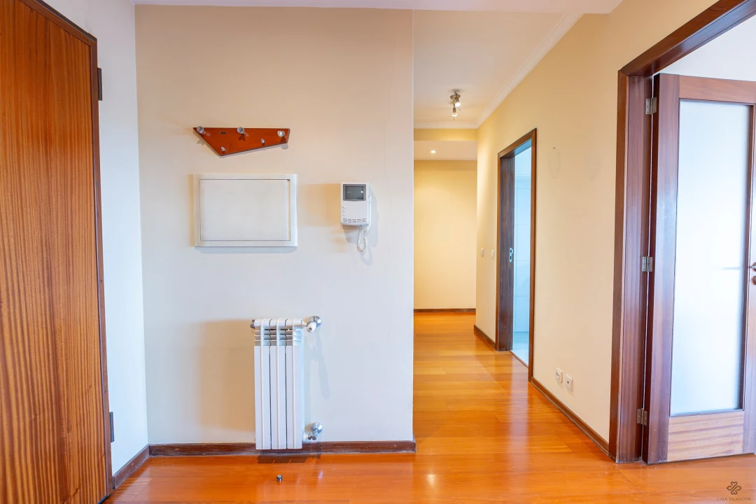 Apartamento T2 para Venda em Santa Marinha Foto 20