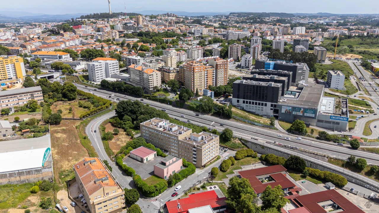 Apartamento T2 para Venda em Santa Marinha Foto 3
