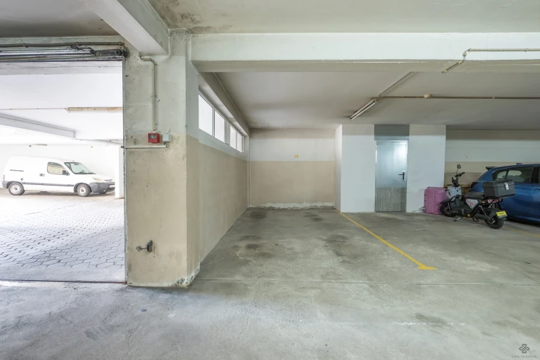 Apartamento T2 para Venda em Santa Marinha Foto 26