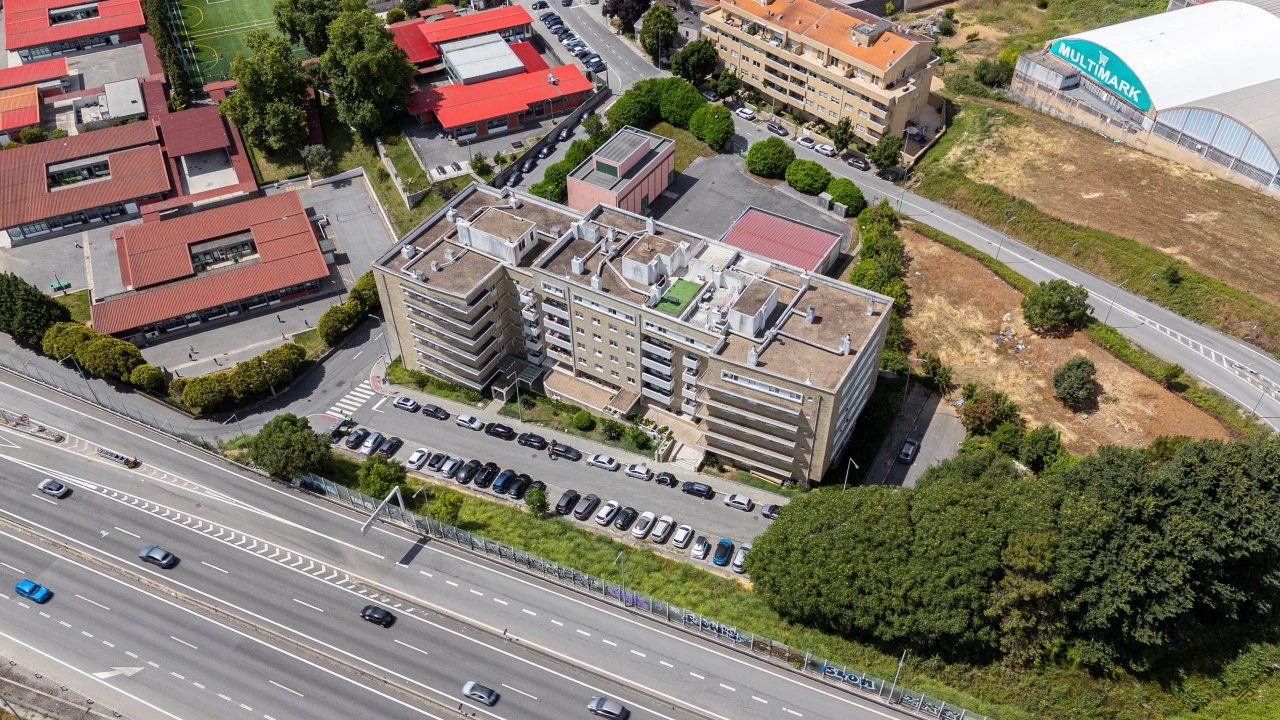 Apartamento T2 para Venda em Santa Marinha Foto 1