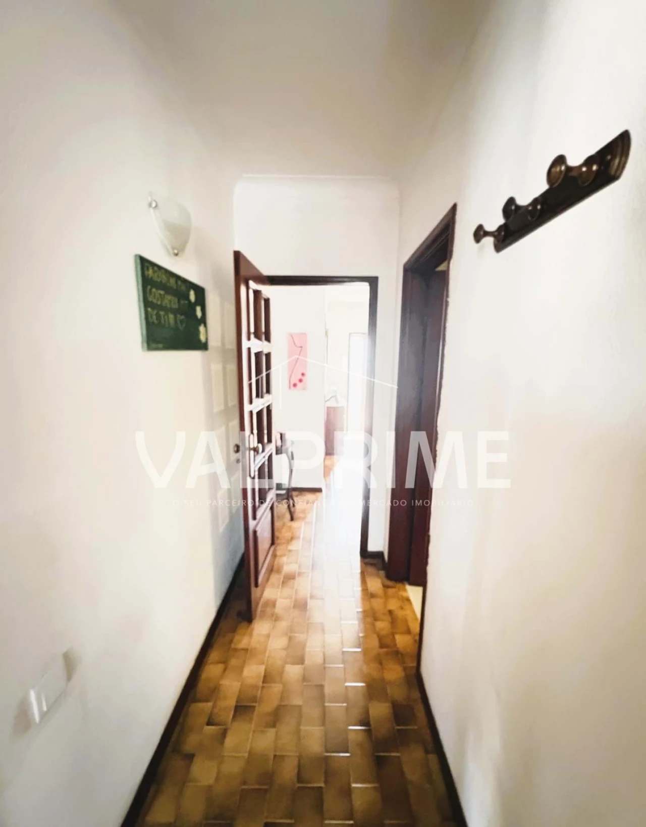 Moradia T4 para Venda em Valongo Foto 24