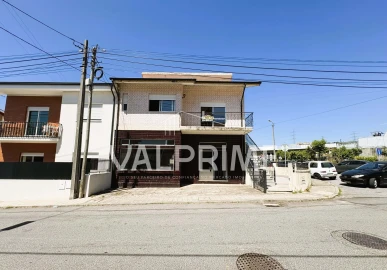 Moradia T3 para Venda em Alfena