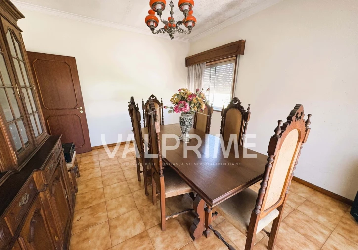 Moradia T3 para Venda em Alfena Foto 8