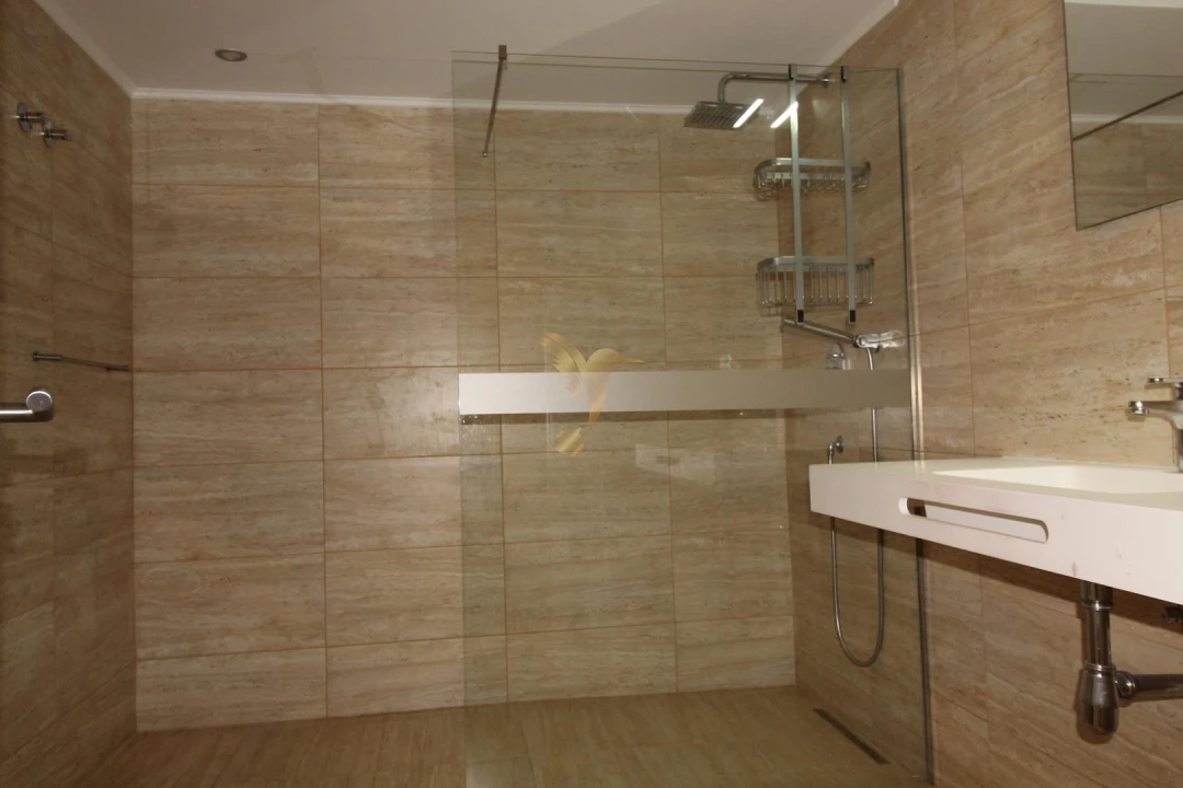 Apartamento T4 para Venda em Albufeira e Olhos de Água Foto 37
