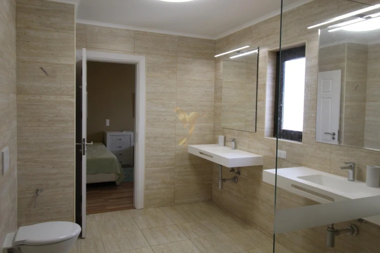 Apartamento T4 para Venda em Albufeira e Olhos de Água Foto 34