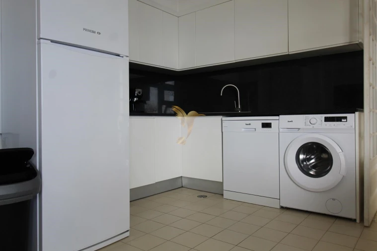 Apartamento T4 para Venda em Albufeira e Olhos de Água Foto 29