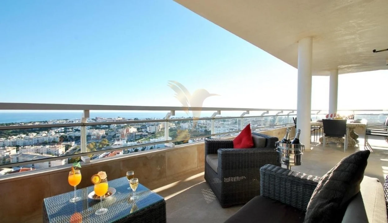 Apartamento T4 para Venda em Albufeira e Olhos de Água Foto 7