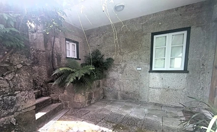 Moradia T4 para Venda em Loivo
