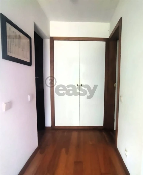 Moradia T4 para Venda em Loivo