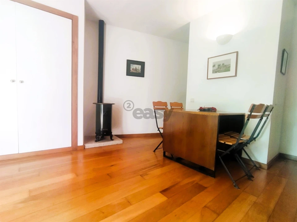 Moradia T4 para Venda em Loivo Foto 39