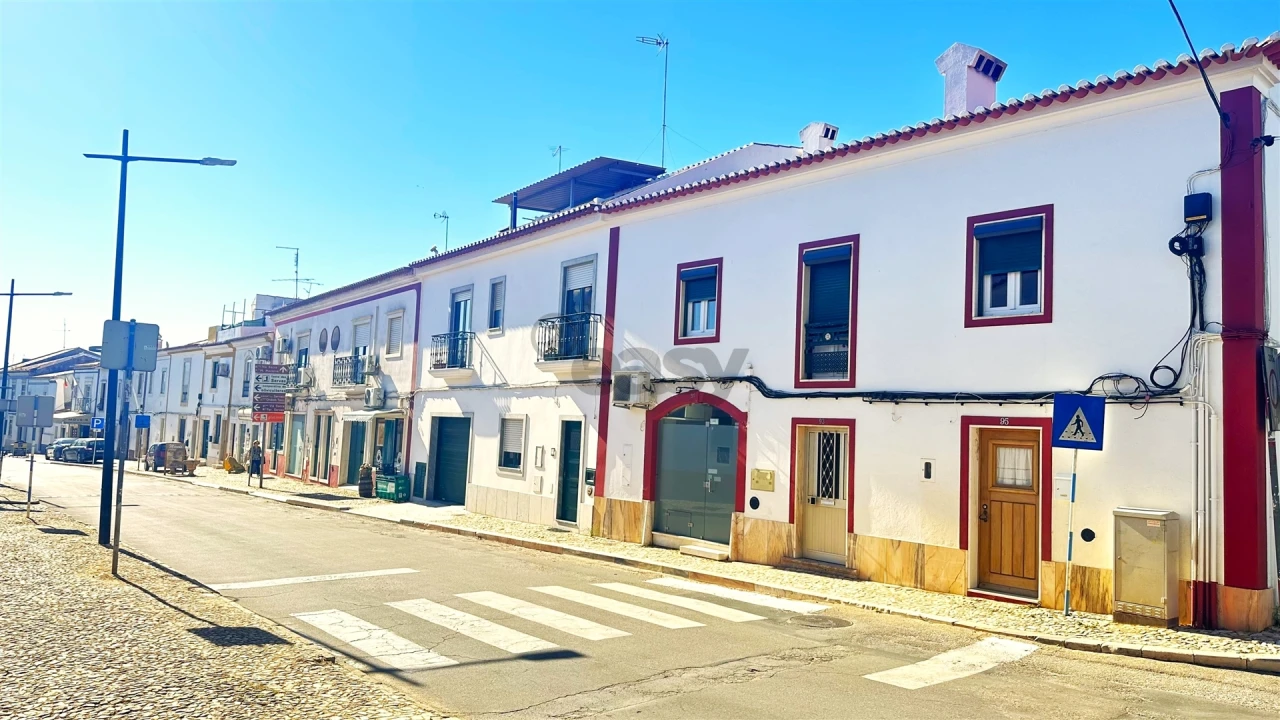 Loja para Arrendamento em Borba (São Bartolomeu) Foto 16
