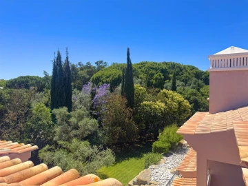 Moradia T4 para Venda em Loule (São Clemente)