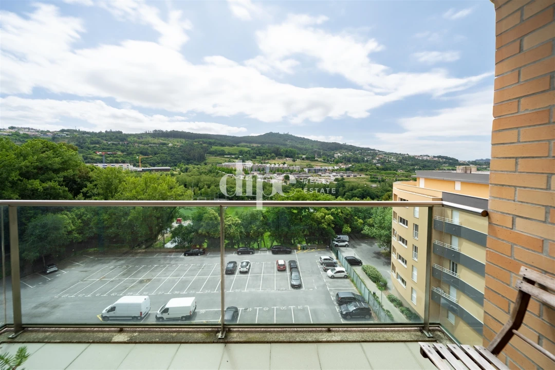 Apartamento T2 para Venda em Mesão Frio Foto 7