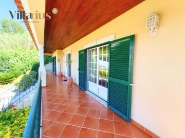 Moradia T5 para Venda em São João Baptista e Santa Maria dos Olivais