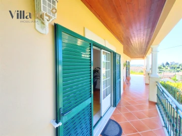 Moradia T5 para Venda em São João Baptista e Santa Maria dos Olivais