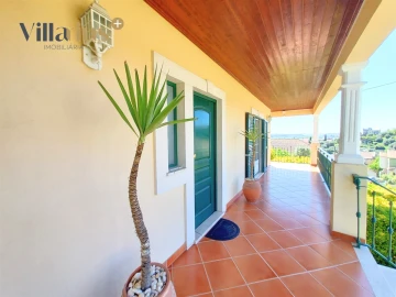 Moradia T5 para Venda em São João Baptista e Santa Maria dos Olivais