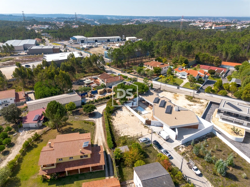 Terreno para Venda em Leiria, Pousos, Barreira e Cortes Foto 3