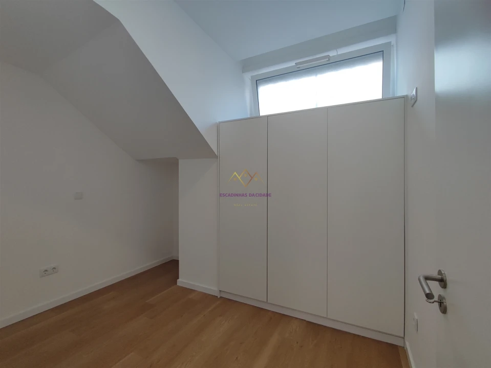 Apartamento T3 para Venda em Odivelas Foto 8