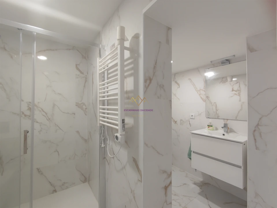 Apartamento T3 para Venda em Odivelas Foto 4
