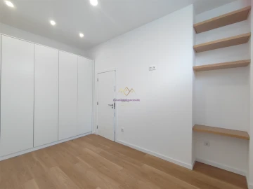 Apartamento T3 para Venda em Odivelas