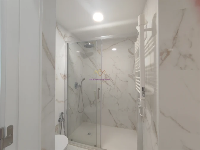 Apartamento T3 para Venda em Odivelas Foto 9