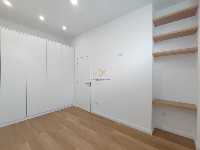 Apartamento T3 para Venda em Odivelas Foto 26