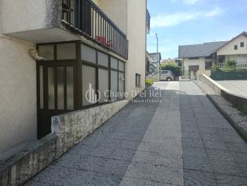 Moradia T3 para Venda em Repeses e São Salvador