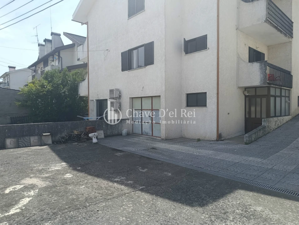 Moradia T3 para Venda em Repeses e São Salvador Foto 35