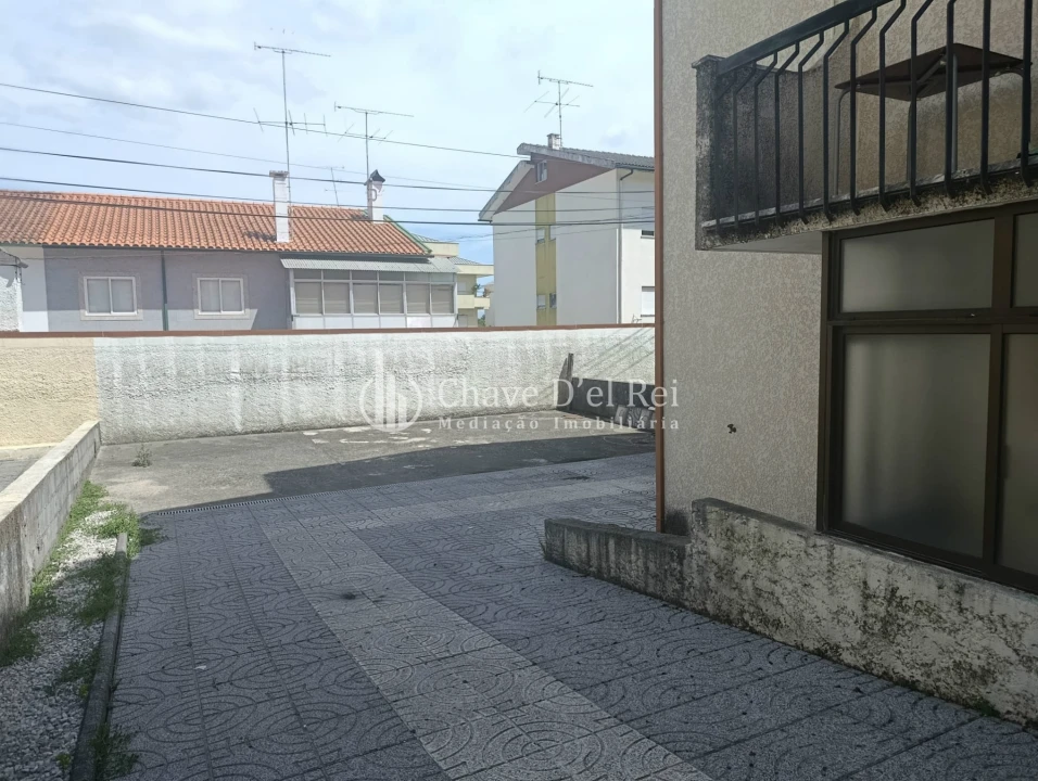 Moradia T3 para Venda em Repeses e São Salvador Foto 36