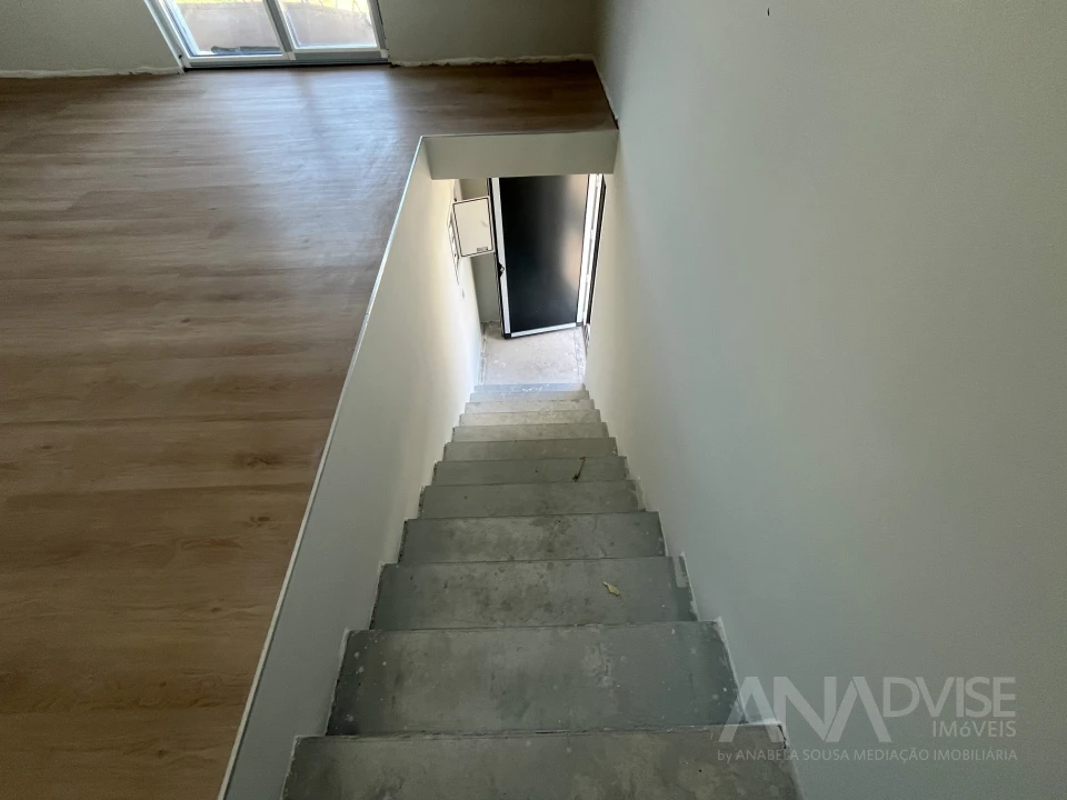 Apartamento T3 para Venda em Fragosela Foto 3