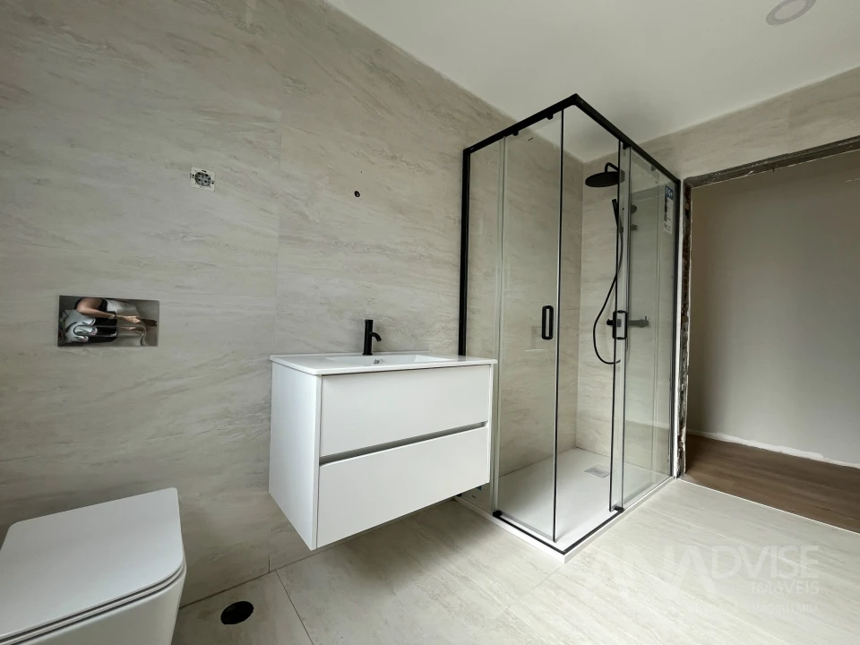 Apartamento T3 para Venda em Fragosela Foto 12