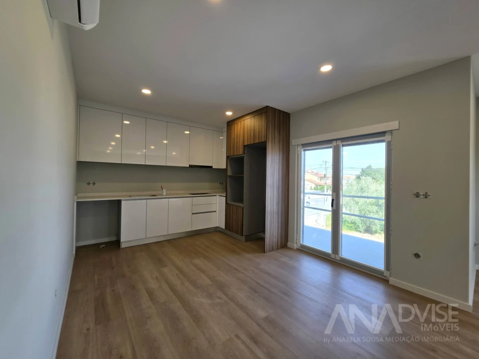 Apartamento T3 para Venda em Fragosela Foto 3