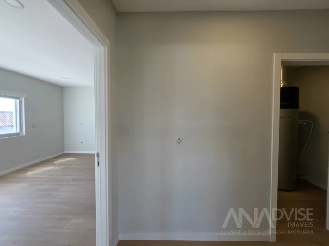 Apartamento T3 para Venda em Fragosela Foto 6