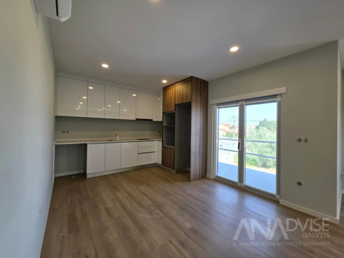 Apartamento T3 para Venda em Fragosela Foto 3