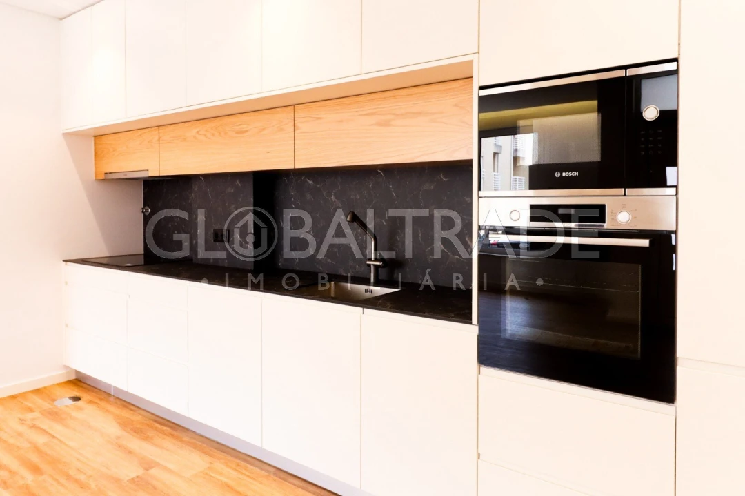 Apartamento T2 para Venda em Alfena Foto 3