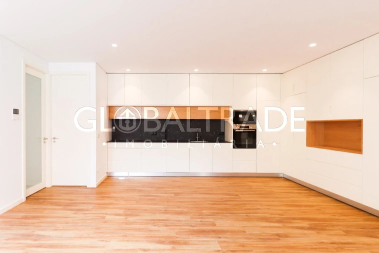 Apartamento T2 para Venda em Alfena Foto 14