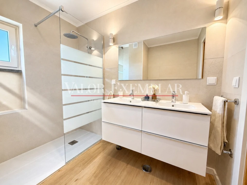 Apartamento T2 para Venda em Olivais Foto 13