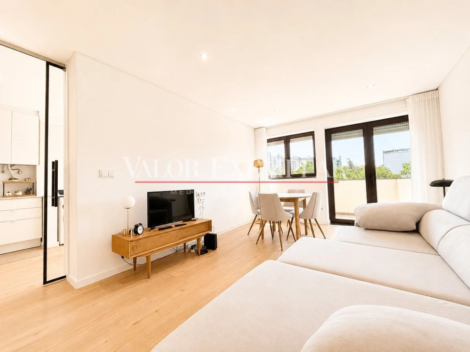 Apartamento T2 para Venda em Olivais Foto 8